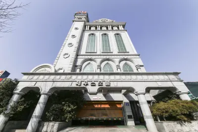 Ulsan Junggu Zeus ドンチョン アリーナ周辺のホテル