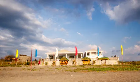 Villas Buenavista Отели в г. Бакнотан