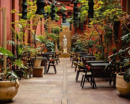 إنتربرايز هوتل Hotels near لوتو