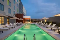 Courtyard by Marriott Cheddi Jagan International Airport, Guyana - Pools