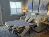 Mtn Lodge - 1st Floor - Mtn Views - Pvt Parking! Hotels in Edray