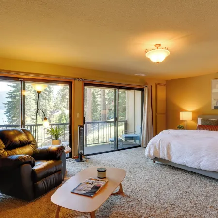 Westwood Lakefront Cabin w/ Hot Tub & Boat Dock!
