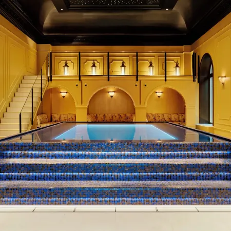 Hotel Bristol
