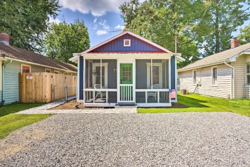 Chic Cottage w/ Private Yard: Steps to Beach! - WiFi