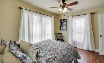 Maries Place - Walk to Subiaco Abbey! - Housity