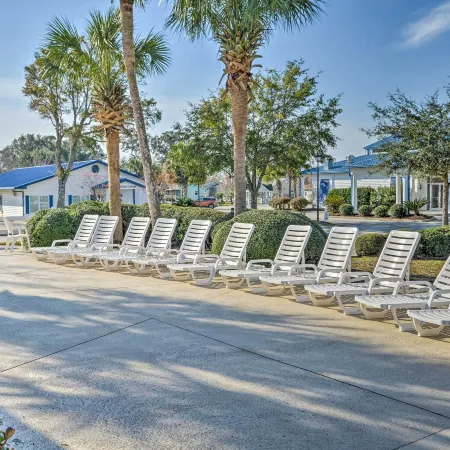 Walk to Ocean: Surfside Beach Home w/ Pool Access
