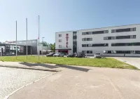Serways Hotel Steigerwald - Motels