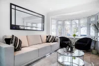 Mount Park Rd Flat Hotels in Ruislip