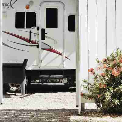 Tiny Soul Hotel Exterior