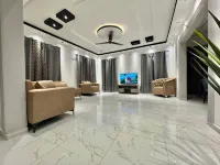 Charming 2 Bedroom House in Vibrant Ablekuma Olebu - 3-Star