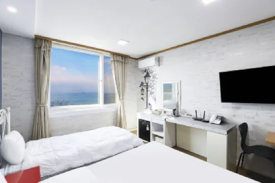 Blue Motel Hotels in 