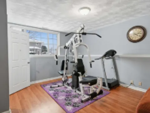 Pet Friendly Lansing Home - Private Gym - Near MSU Hotels in Lansing