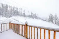 Rustic Cabin Stay in Brian Head Resort w/ View - 무료 와이파이