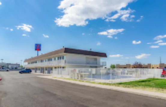 Motel 6 Cheyenne, WY