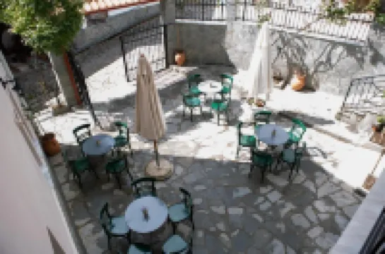 Guesthouse Monopati Hotels in 