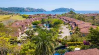 Colina 8E 2 bdr Garden View in Los Suenos - アパートメント