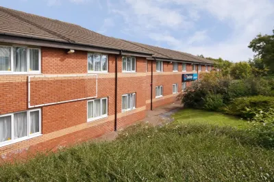 Travelodge Swansea M4 Hoteles en 