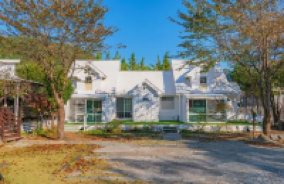 Yeongwol Atelier Pension