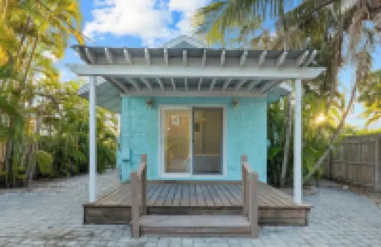 棕櫚灣隱居處兩卧靠近海灘