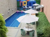 Ibis Styles Belem Nazare - ที่มีสระว่ายน้ำ