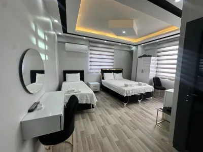 Hotel Sandra فنادق في 