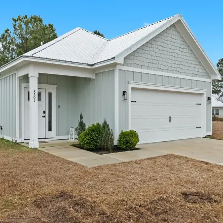 New Cottage Near Sports Complex, Owa, Beaches, Shopping, Restaurants.