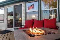 Water's Edge Retreat