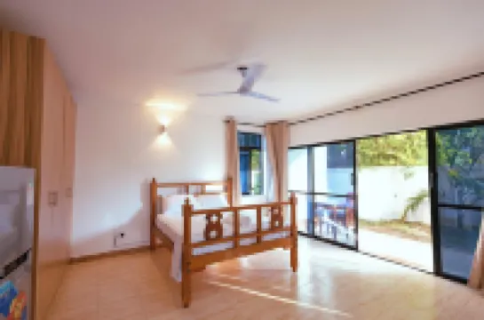 디아니 럭스 스페이셔스 A  호텔