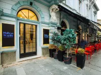 皇家府邸酒店 鄰近米哈伊洛大公街的酒店