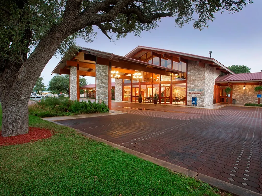 Inn Of The Hills Hotel And Conference Center - Kerrville, TX