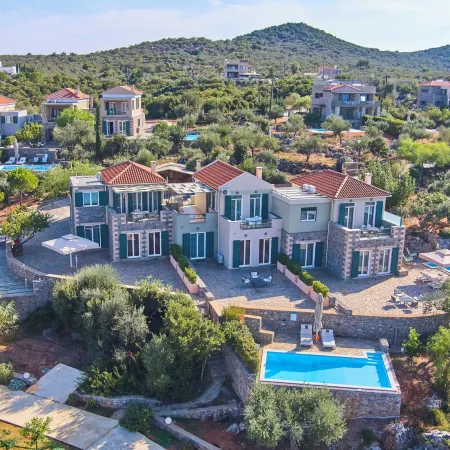 Searocks Villas Exclusive Resort