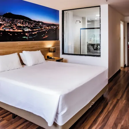 Trade Hotel