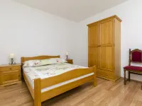 Apartments and Room Villa Niko Hotels in Bol