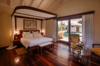 Ocean Beach Resort & Spa - bar