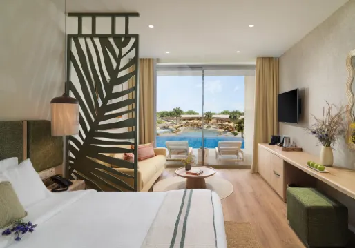 NALU Latchi Leonardo Limited Edition