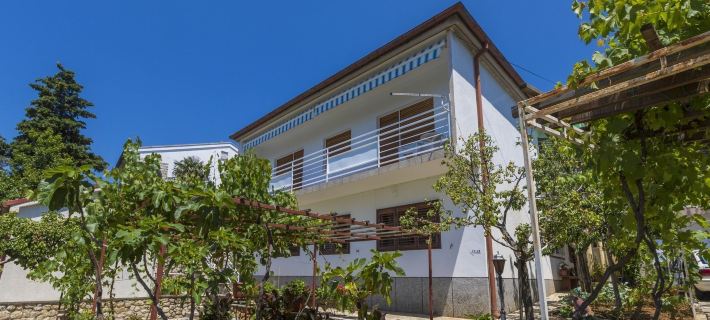 Apartments Dusanka Hotels in Dramalj