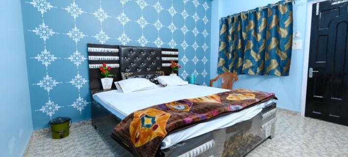 Shree Krishna Niwas Hotels in Deoghar