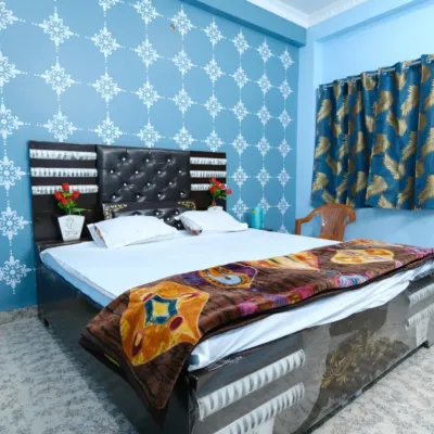 Shree Krishna Niwas Hotels near Sri Sri Thakur Anukul Chandra Satsang Ashram