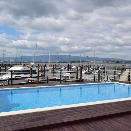 Osaka Hokko Marina Hull