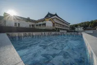 HOUND HOTEL GYEONGJU BULGUKSA - Pool