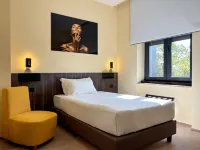 Best Western Hotel Revolution - 3-Star