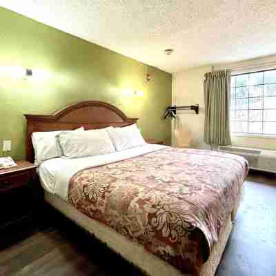 Red Carpet Inn New Brunswick Rooms