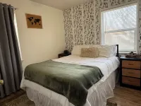 Cozy 4Br Home – Two Living Spaces & Great Access