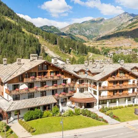 Montana Lodge & Spa, by R Collection Hotels