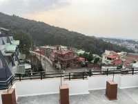 The Notting Hills Inn