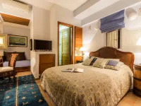 Epidavros Villas - Gardenia Garden Retreat w Pool Hotels in Epidaurus