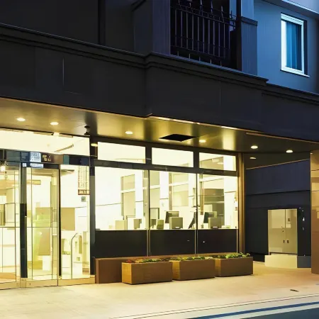 Toyoko Inn Tokyo Nihombashi Mitsukoshi Mae A4 Отели рядом с достопримечательностью «Станция метро Ningyocho»