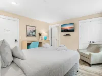 Kasa Gold Coast Inn Traverse City Hotels in Acme Township