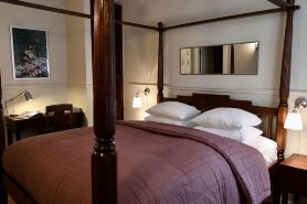 Sofs Boutique Hotel