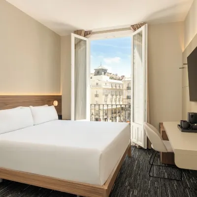 Fortinn Puerta del Sol Hotels near Circulo de Bellas Artes